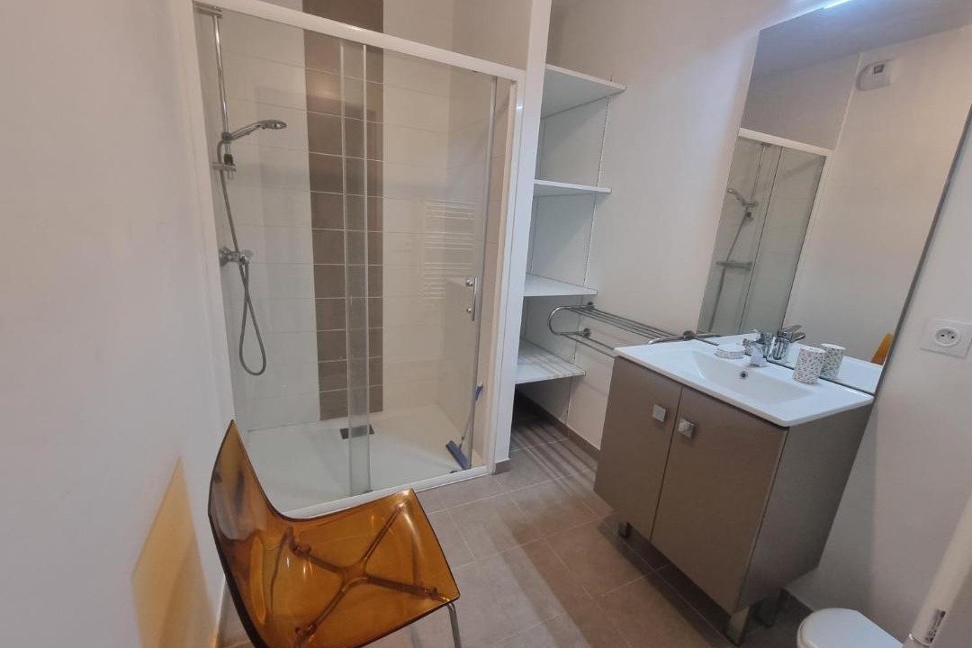 Photo of Bathroom in Le Mans