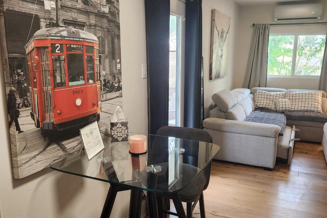 Photo of Livingroom in Spring Branch