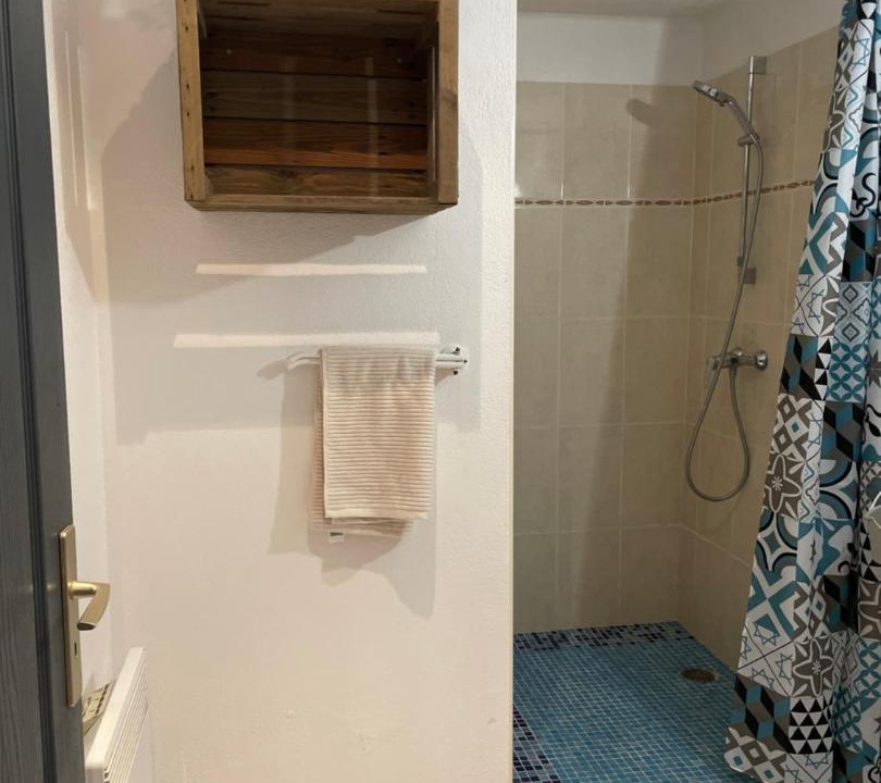 Photo of Bathroom in Villeneuve-de-la-Raho