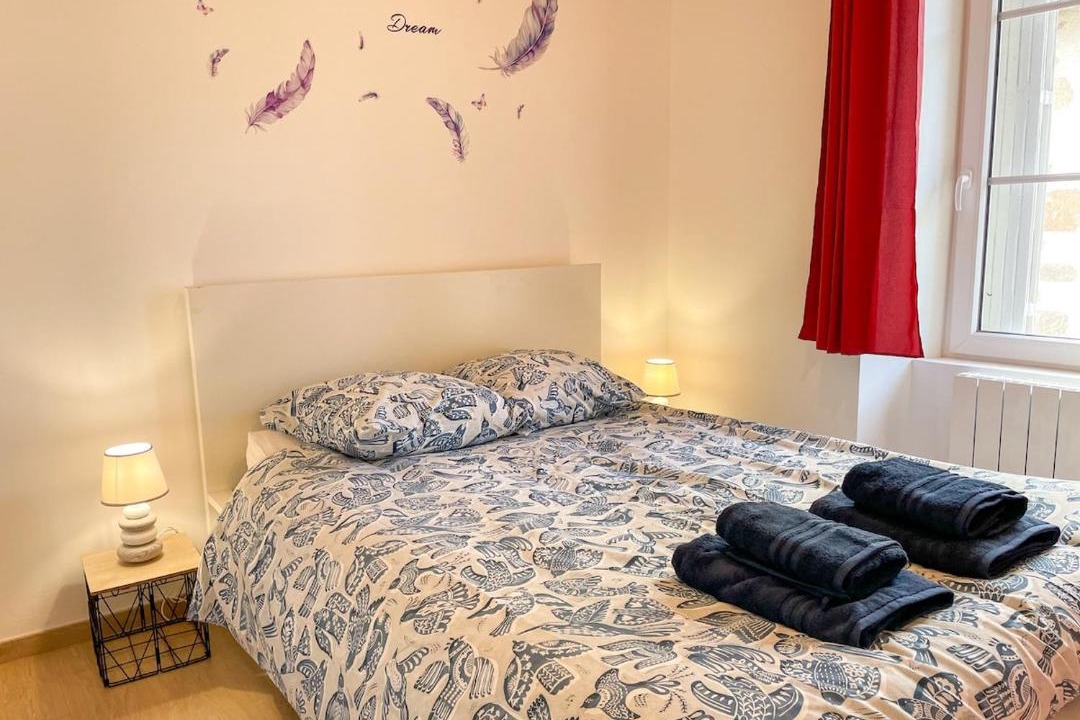 Photo of Bedroom in La Chaise-Dieu