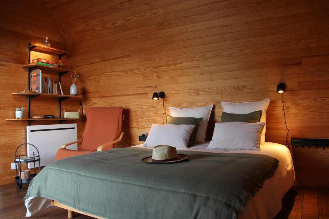 Photo of Bedroom in Salles-Mongiscard