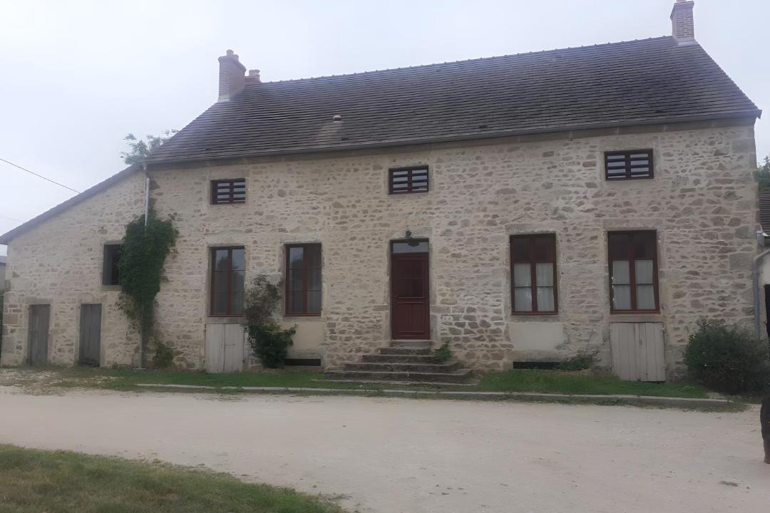 Photo of Others in Saulieu