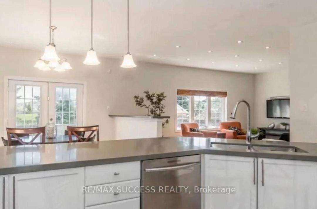 Photo of Kitchen in Churchill Meadows