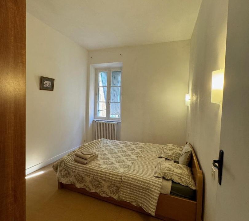 Photo of Bedroom in Saint-Affrique