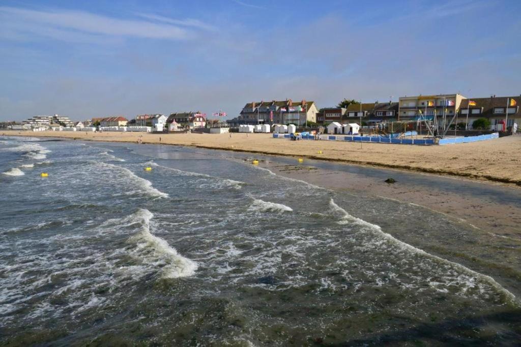 Photo of Others in Courseulles-sur-Mer