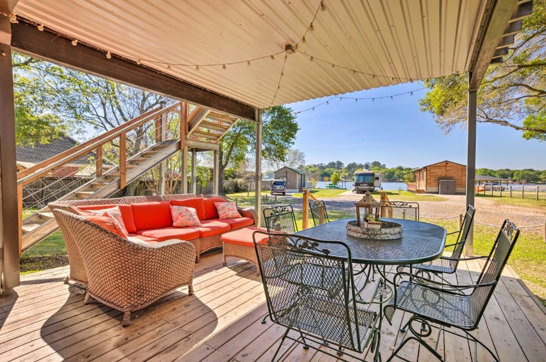 Photo of Patio Balcony in Willis