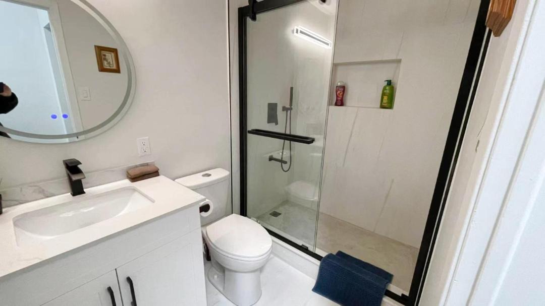 Photo of Bathroom in Old Town