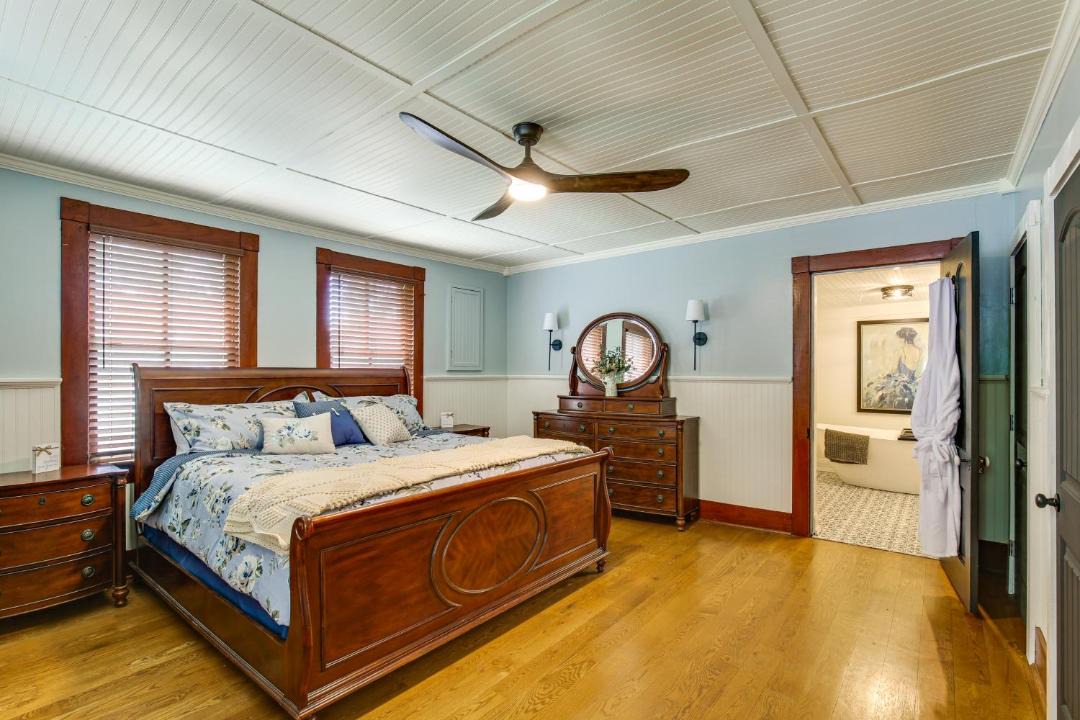 Photo of Bedroom in Augusta