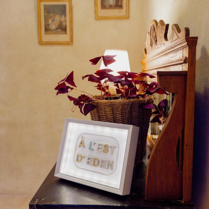 Photo of Others in Taden