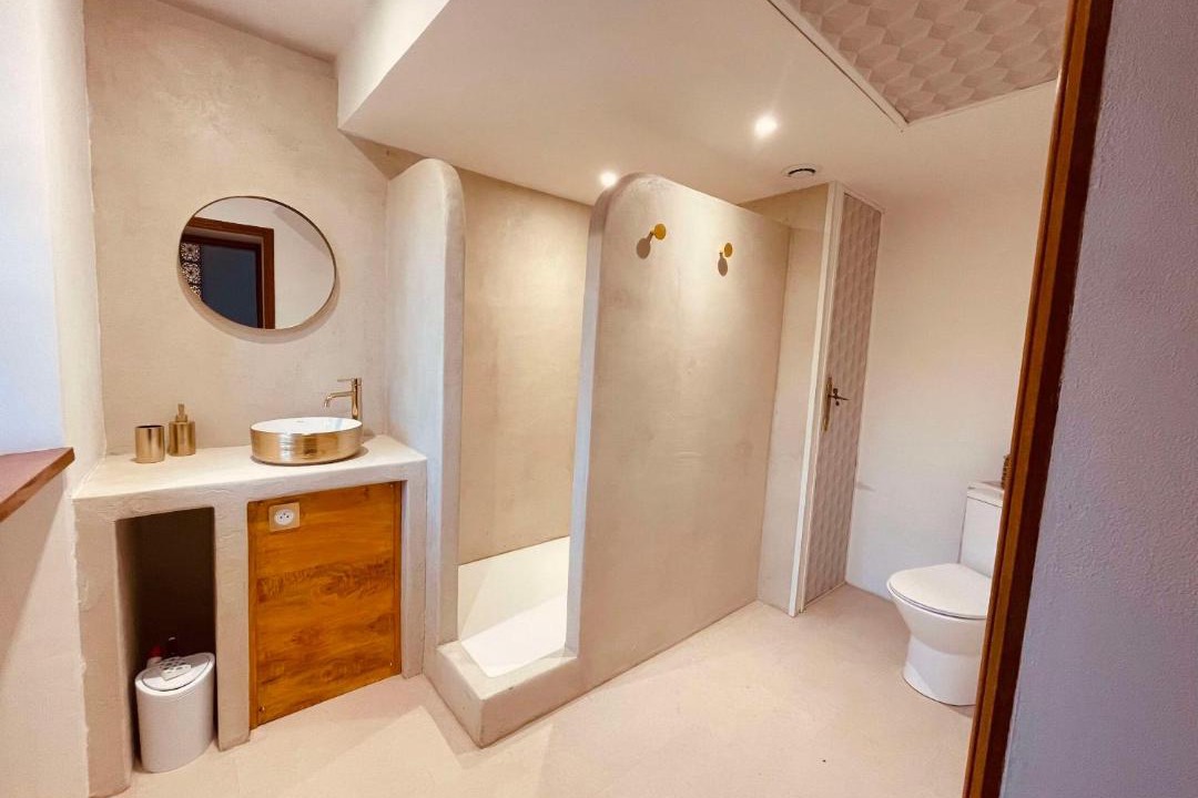 Photo of Bathroom in Le Bu-sur-Rouvres
