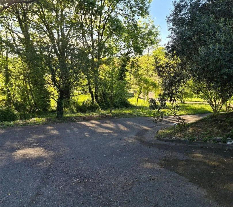 Photo of Outdoor in Montsoue