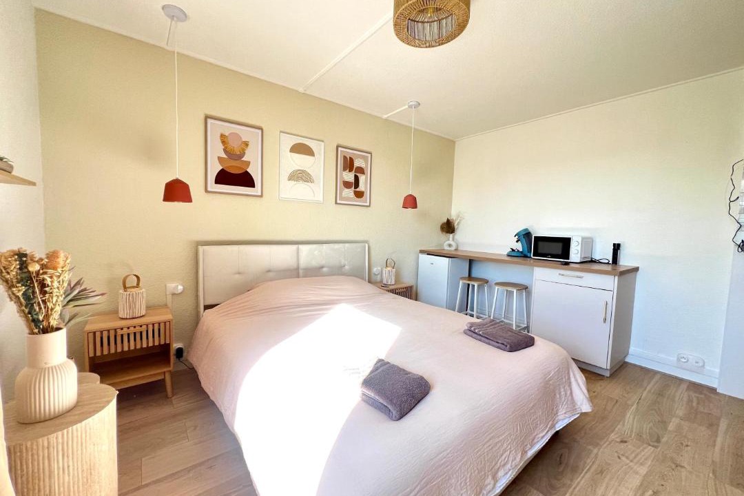 Photo of Bedroom in Chasseneuil-du-Poitou