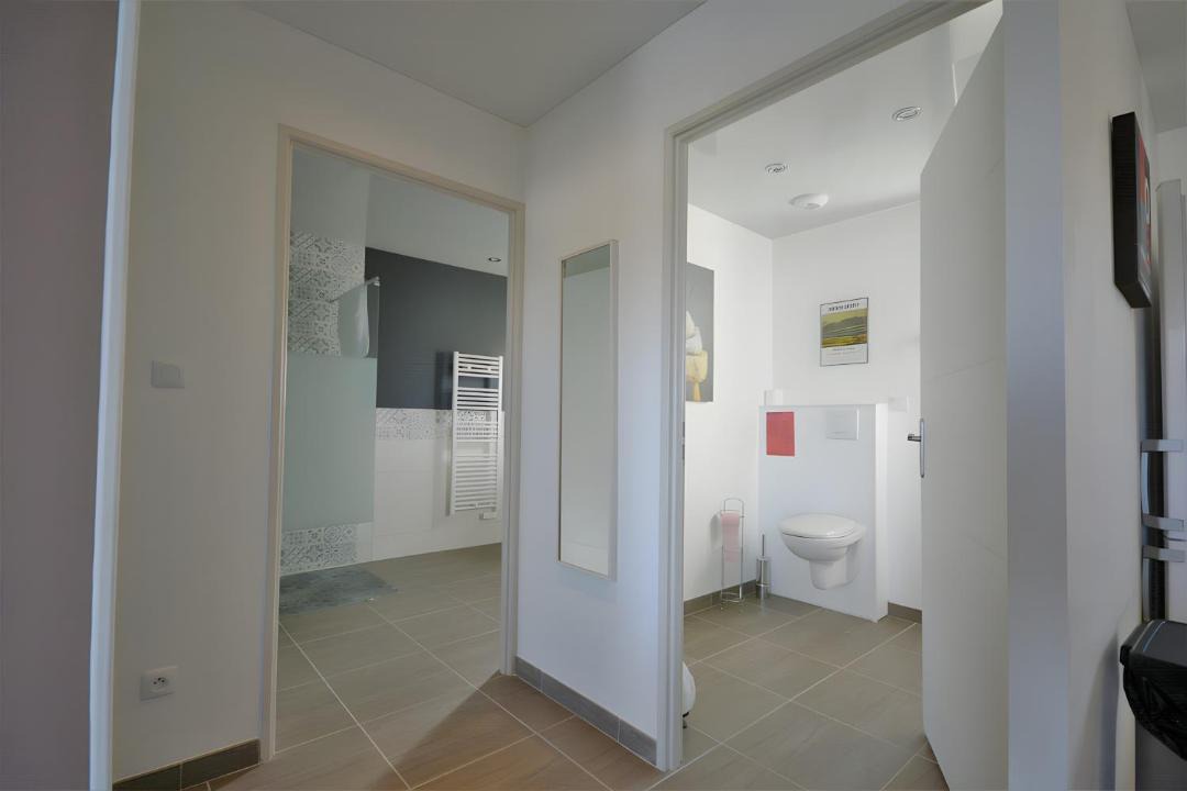 Photo of Bathroom in Saint-Quentin-en-Tourmont