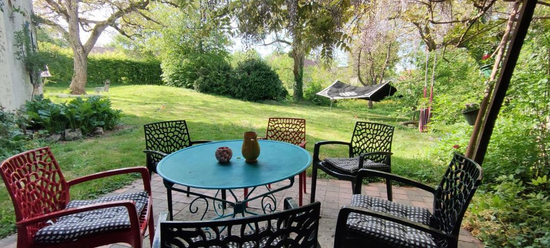 Photo of Patio Balcony in Saint-Pere