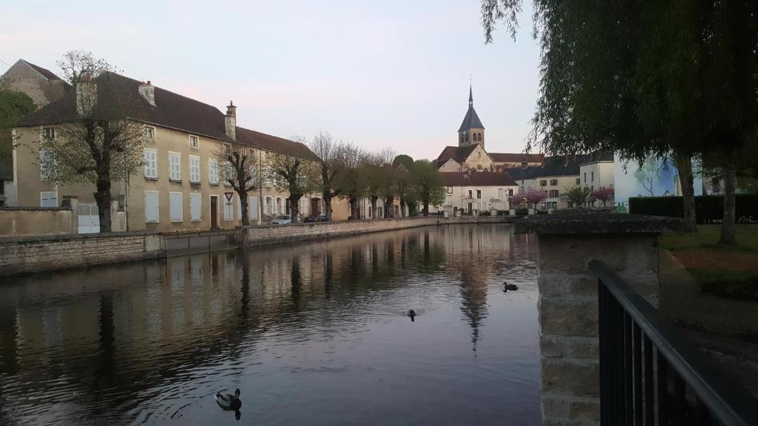 Photo of Buildings in Laignes