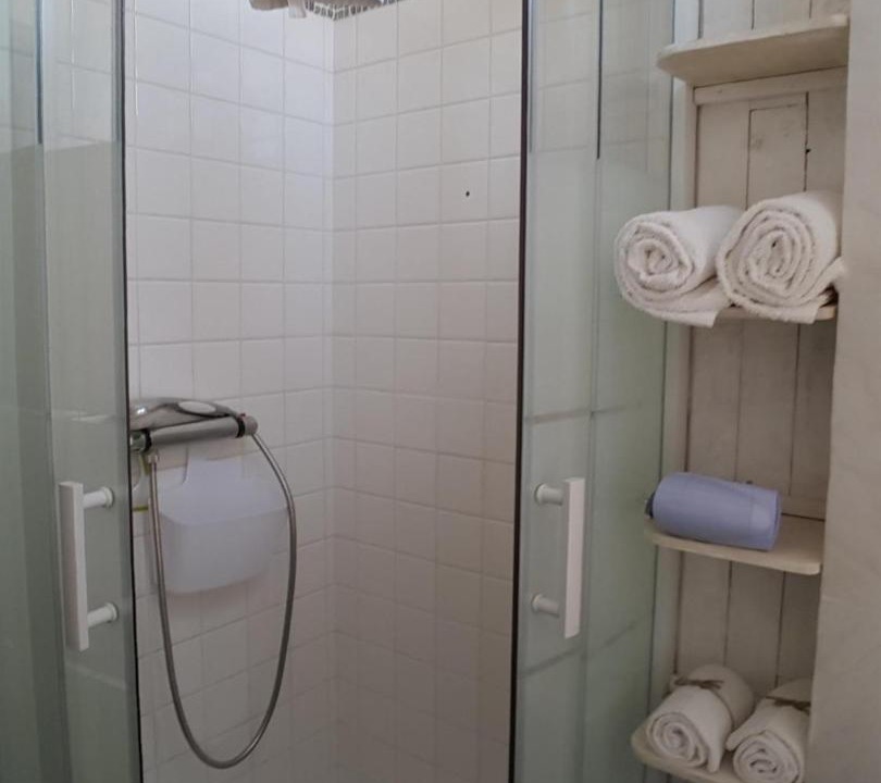 Photo of Bathroom in Laignes