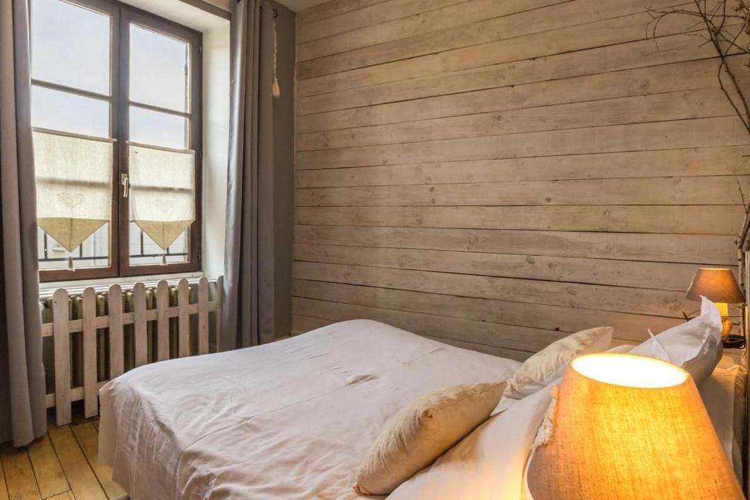 Photo of Bedroom in Laignes