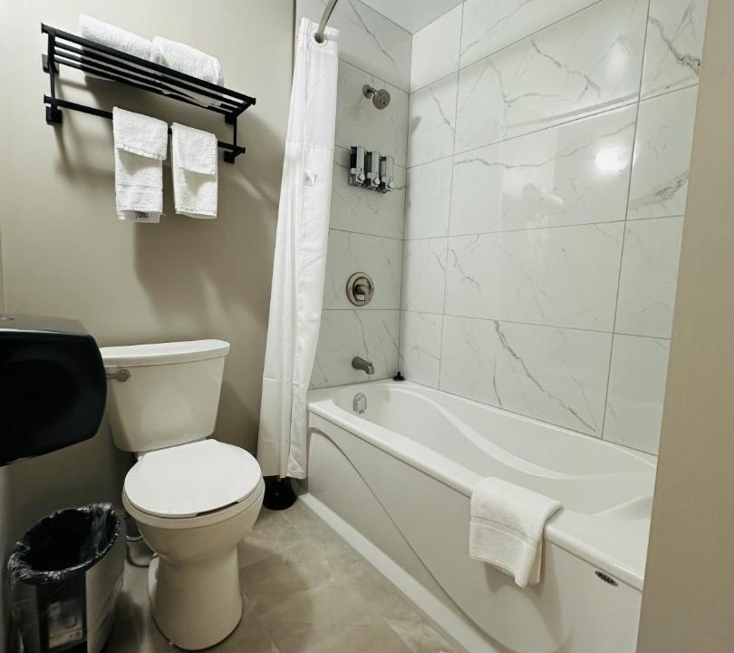 Photo of Bathroom in Sioux Lookout