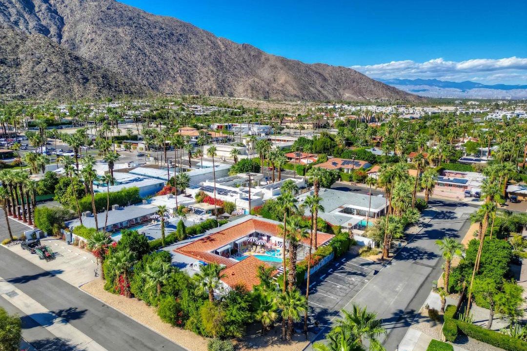 Photo of Others in Tahquitz River Estates