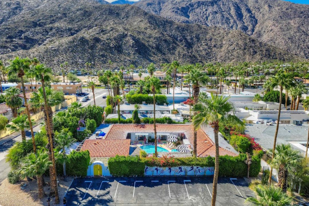 Photo of Others in Tahquitz River Estates