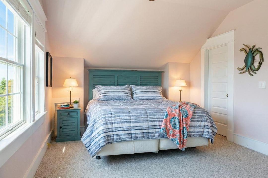 Photo of Bedroom in Corolla