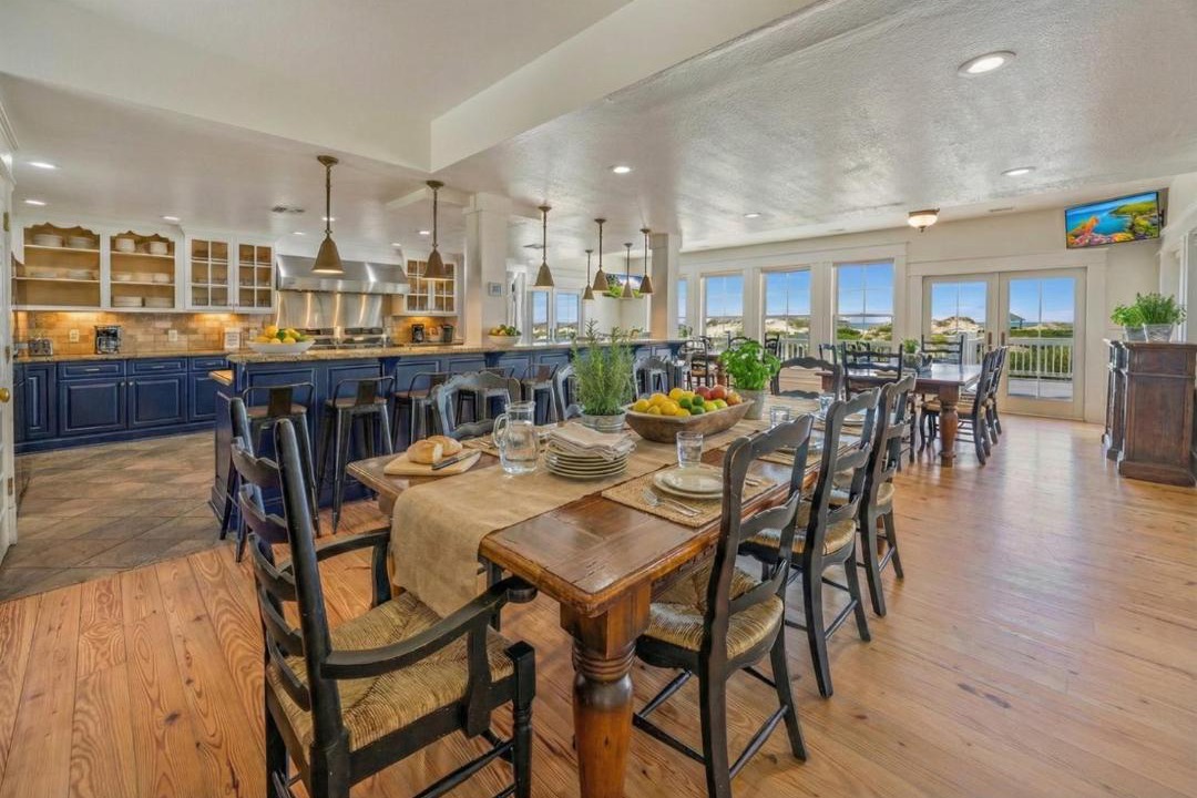 Photo of Kitchen in Corolla