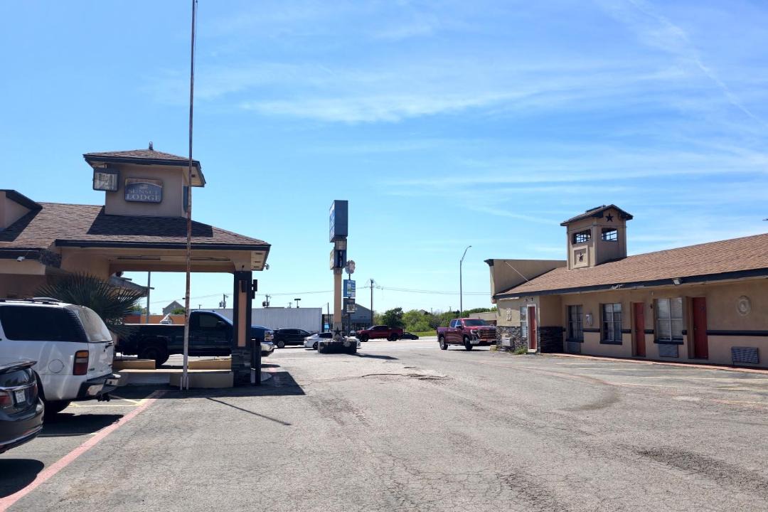 Photo of Others in Elgin