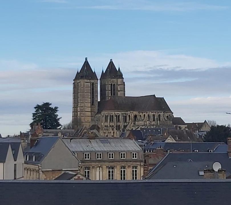 Photo of Buildings in Noyon