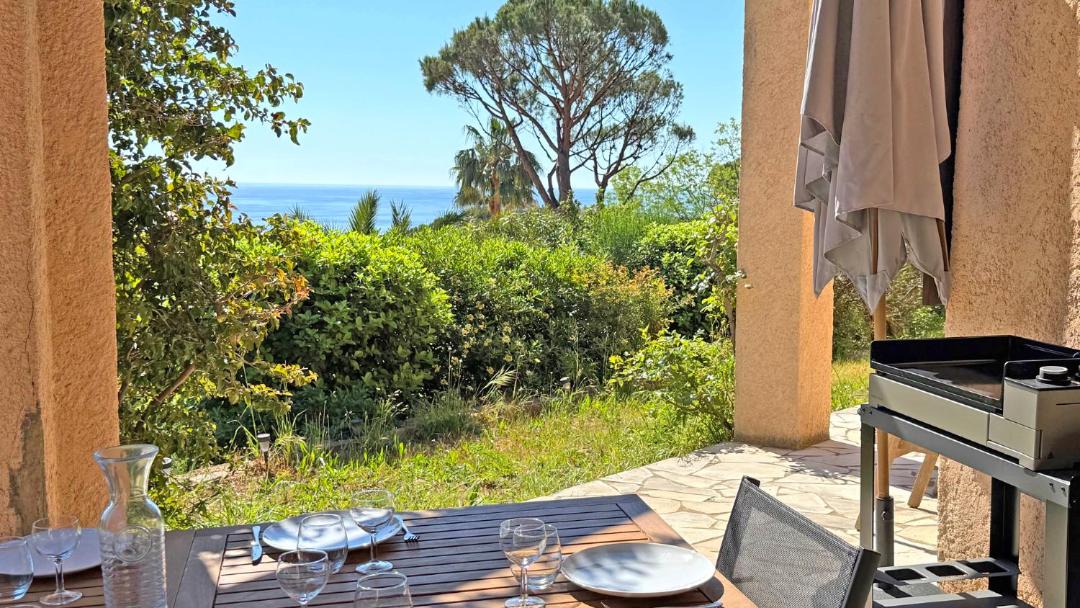 Photo of Patio Balcony in Plage de la Garonnette