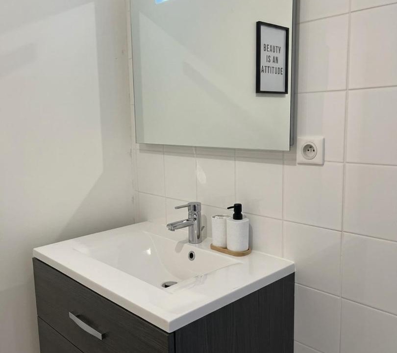 Photo of Bathroom in Les Chatelliers-Chateaumur