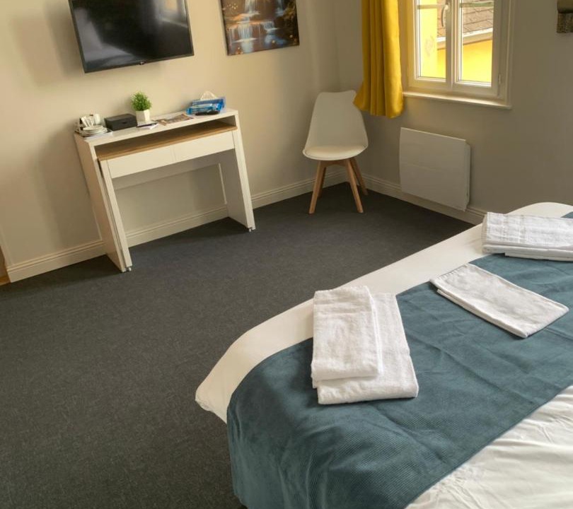 Photo of Bedroom in Nogent-le-Rotrou