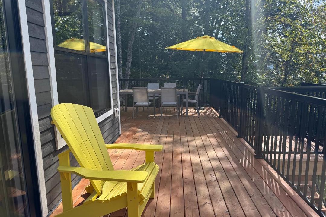 Photo of Patio Balcony in Madawaska Valley