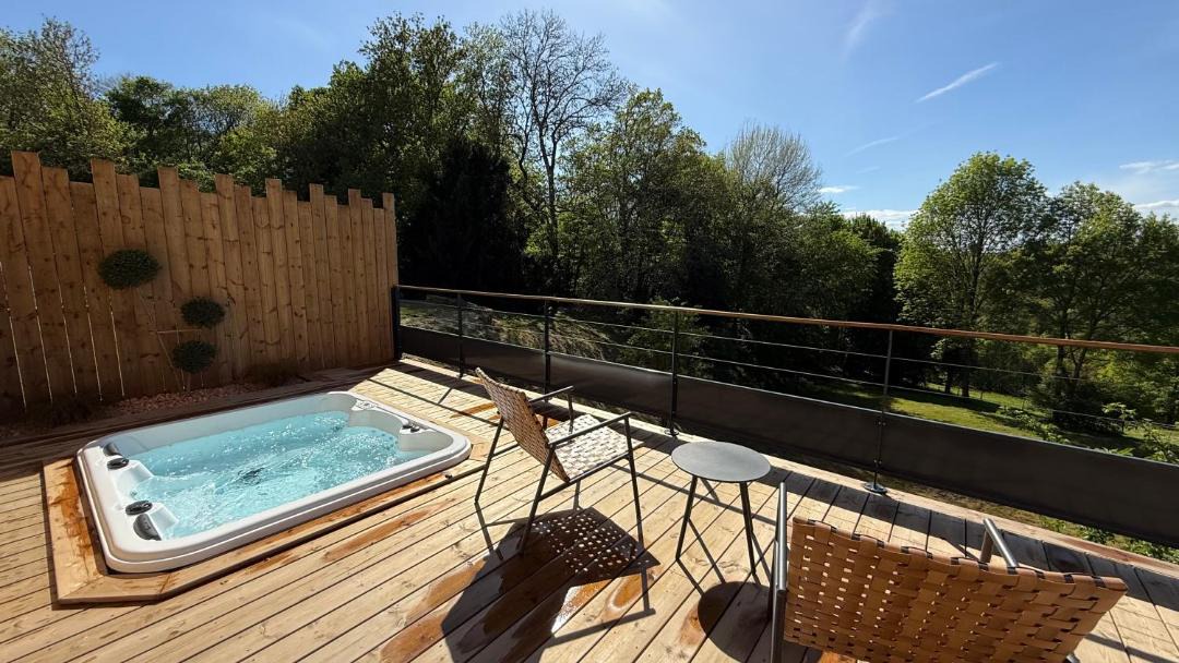 Photo of Patio Balcony in Montreuil-le-Henri