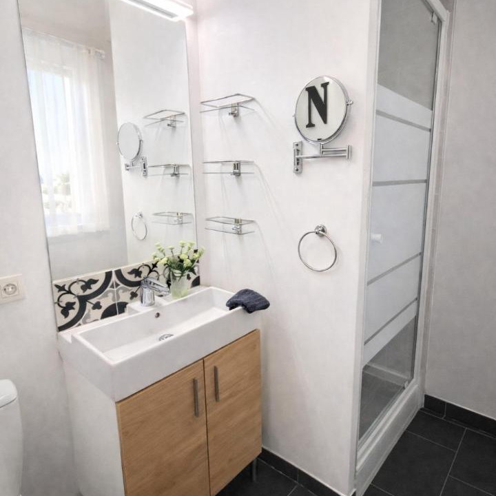 Photo of Bathroom in Le Bourget