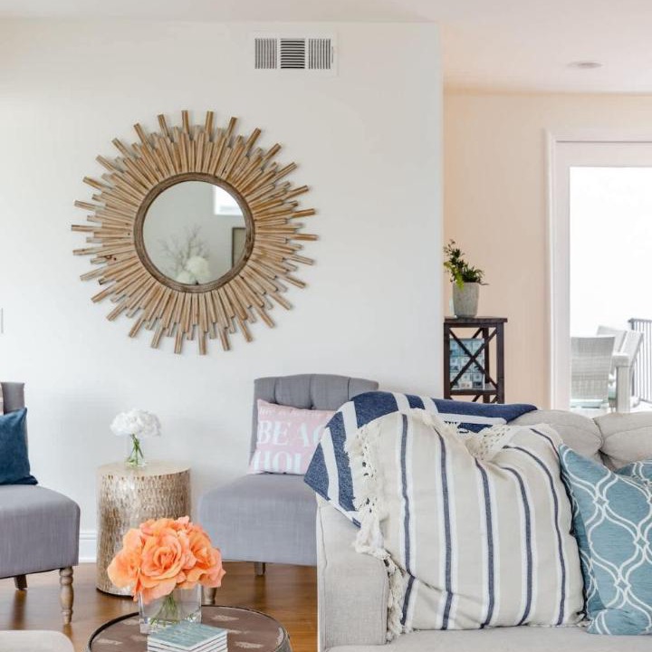 Photo of Livingroom in Corona del Mar