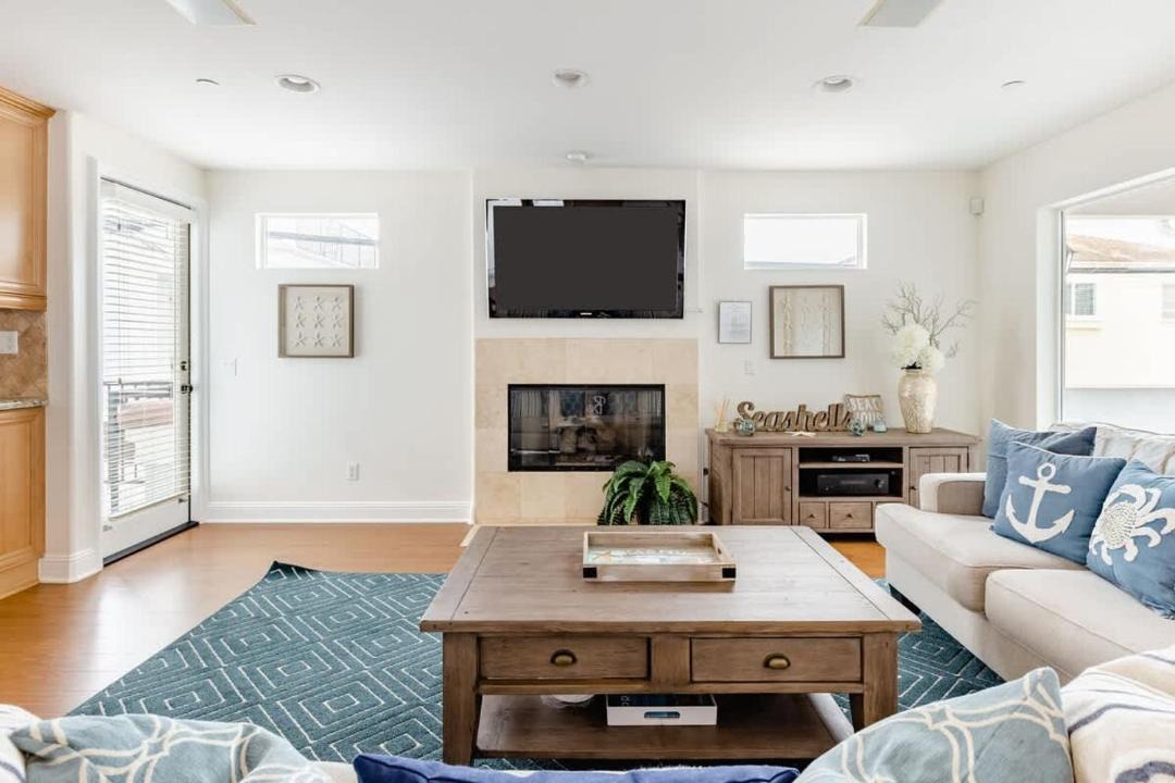 Photo of Livingroom in Corona del Mar