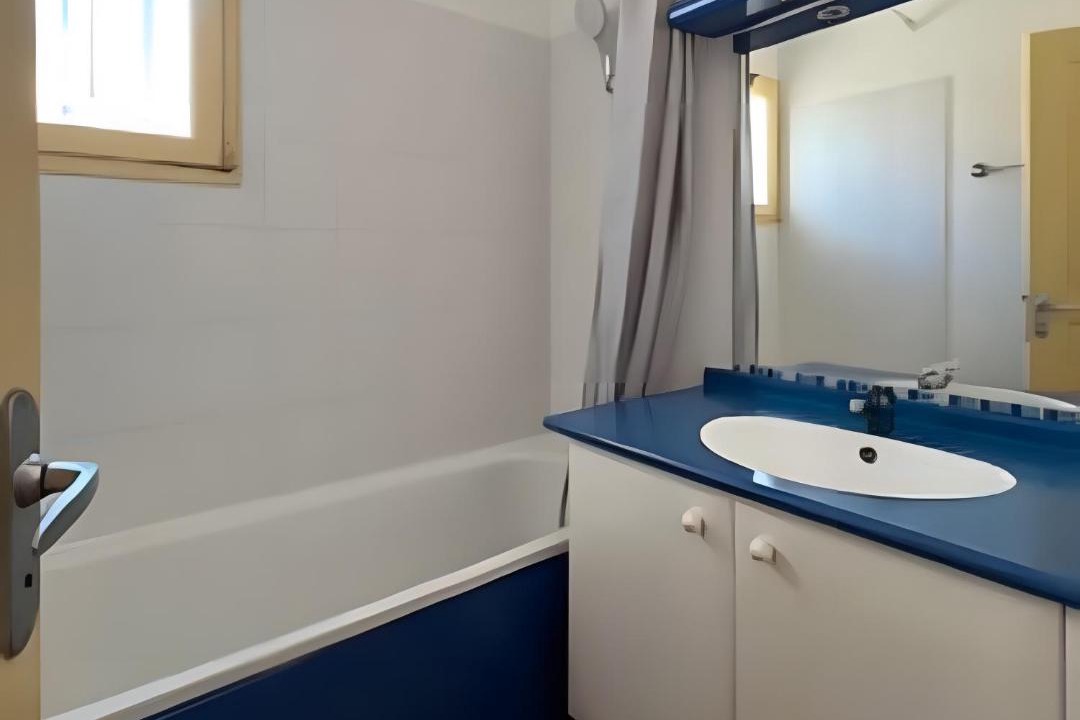 Photo of Bathroom in Gaujac