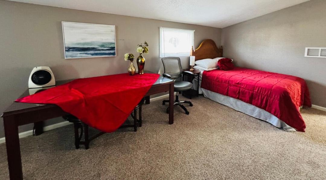Photo of Bedroom in Alliance