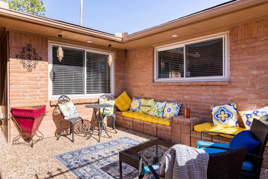 Photo of Patio Balcony in Woodlake - Briar Meadow