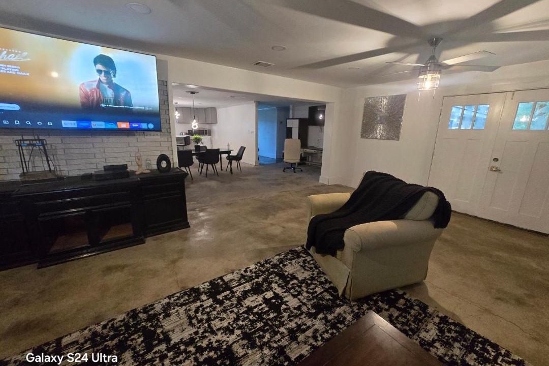 Photo of Livingroom in Jennings