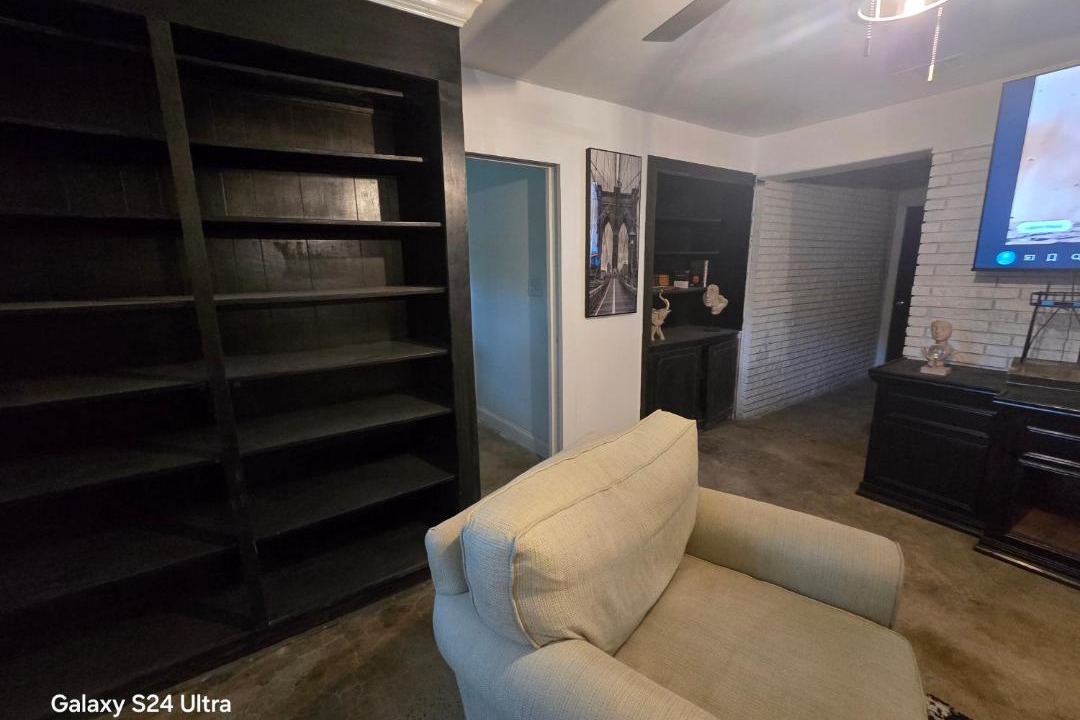 Photo of Livingroom in Jennings