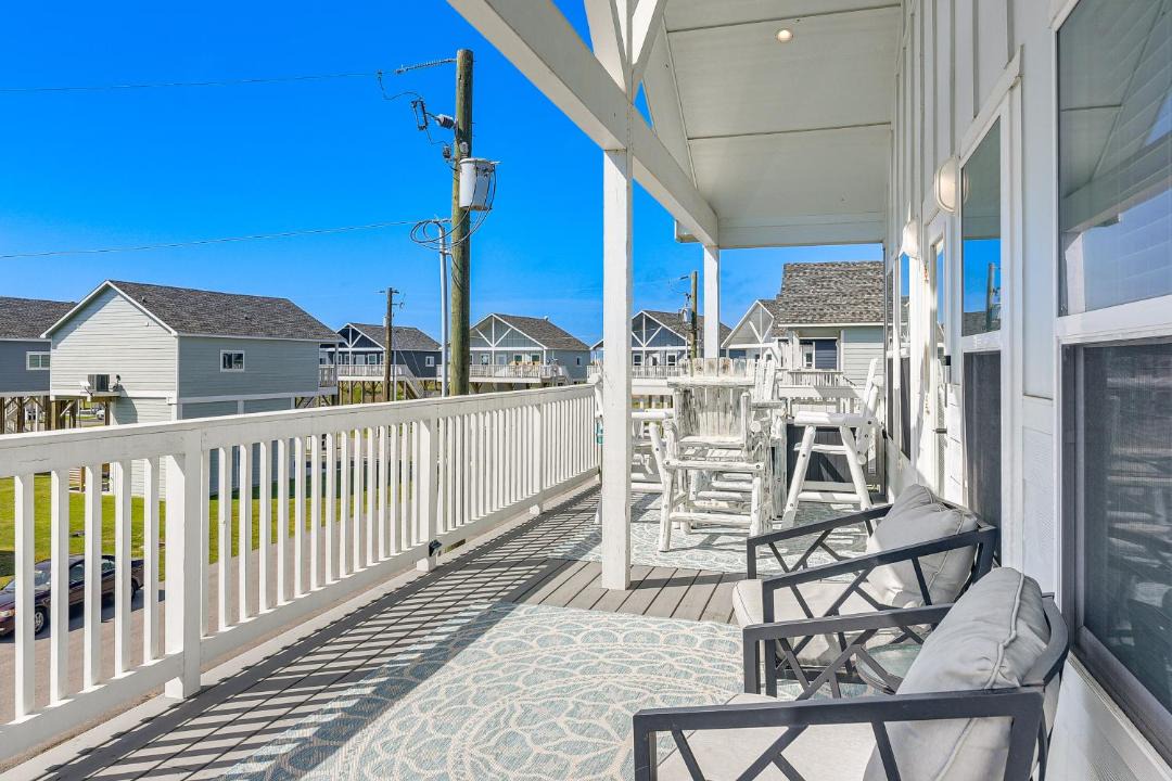 Photo of Patio Balcony in Crystal Beach