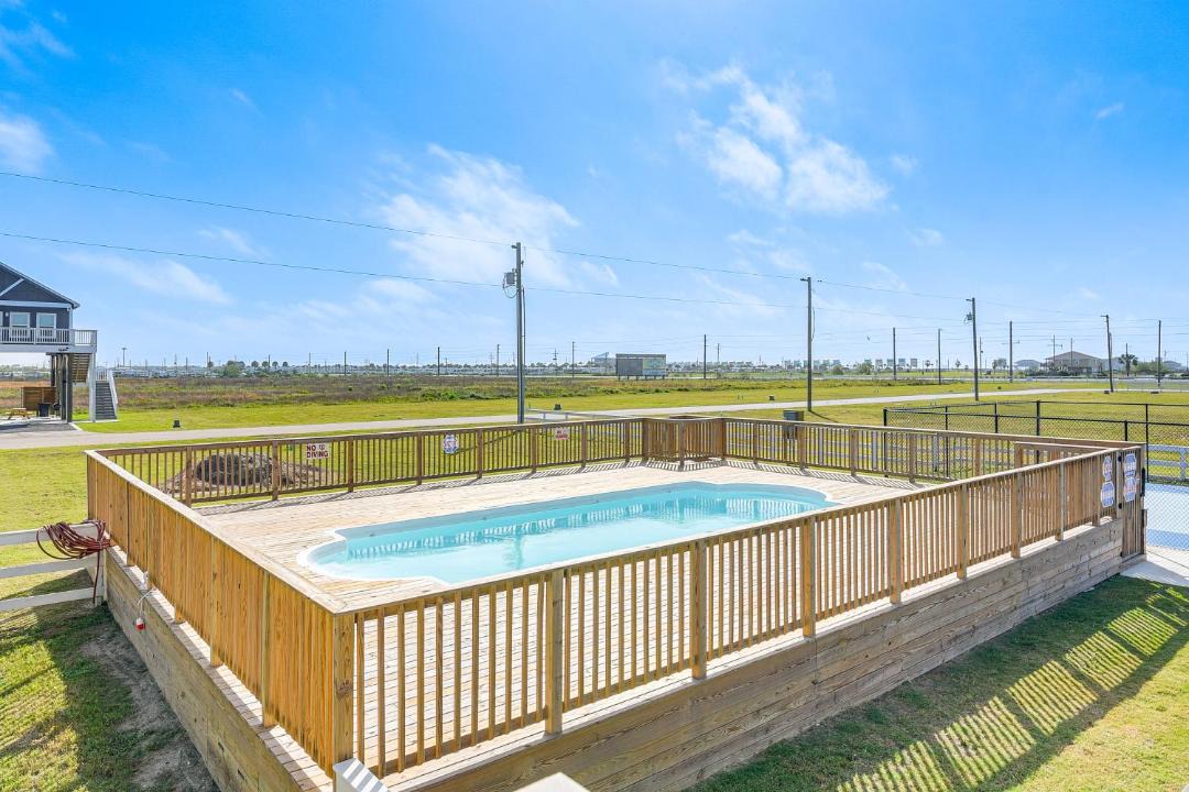 Photo of Others in Crystal Beach