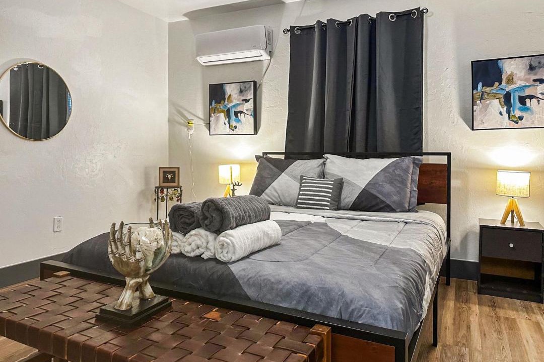 Photo of Bedroom in Pryor