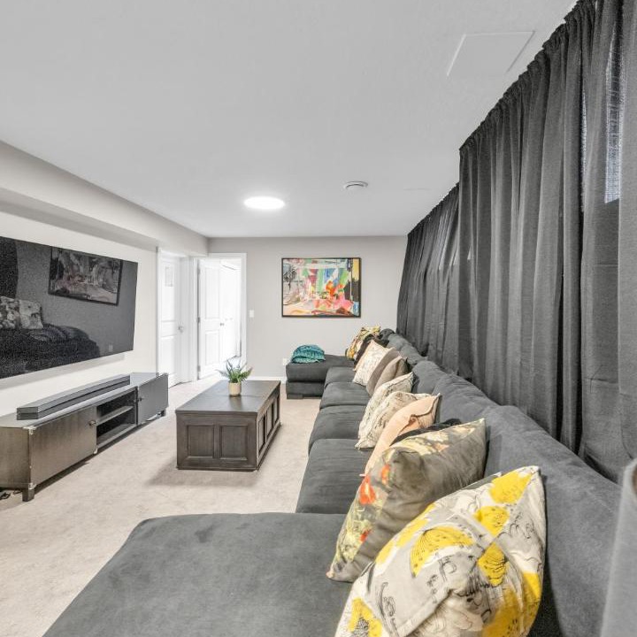 Photo of Livingroom in Cochrane