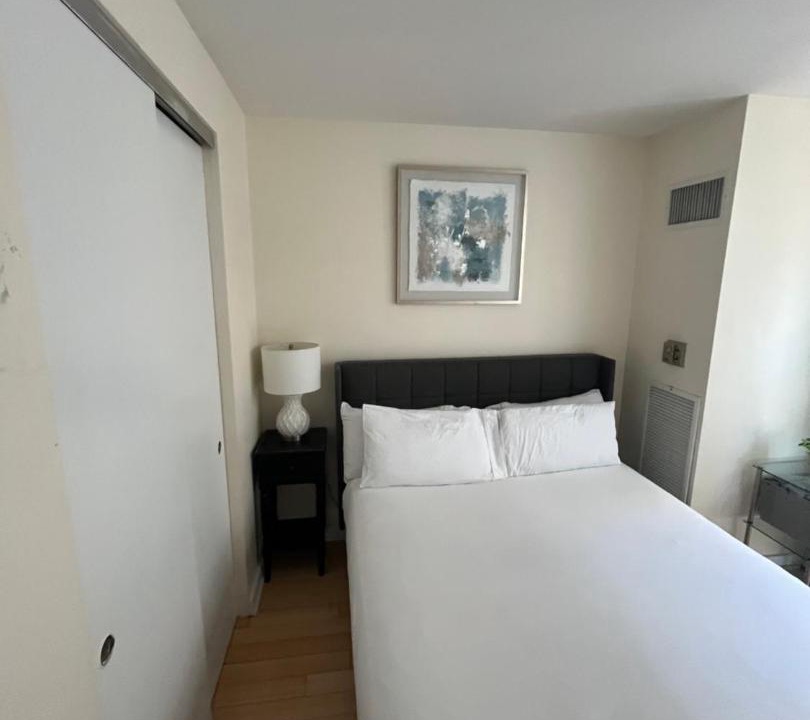 Photo of Bedroom in Theatre District