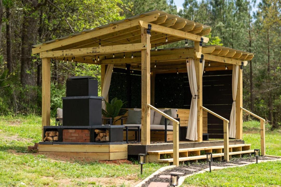 Photo of Outdoor in Wingina