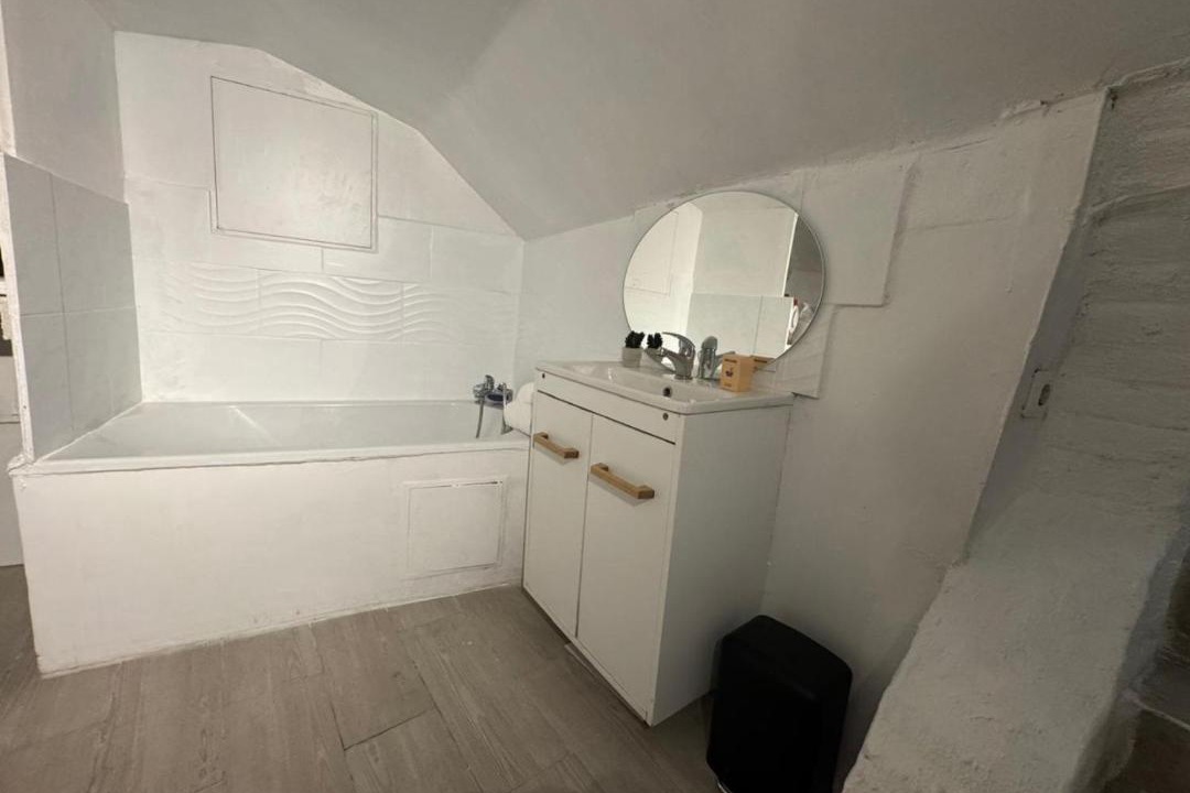 Photo of Bathroom in Saint-Jacques - Saint-Roch