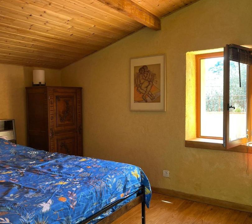 Photo of Bedroom in Reynes