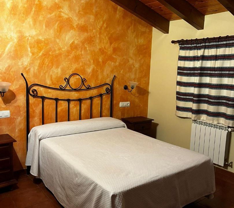 Photo of Bedroom in Forcall